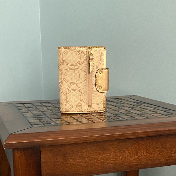 Coach monogram wallet - Picture 3 of 5